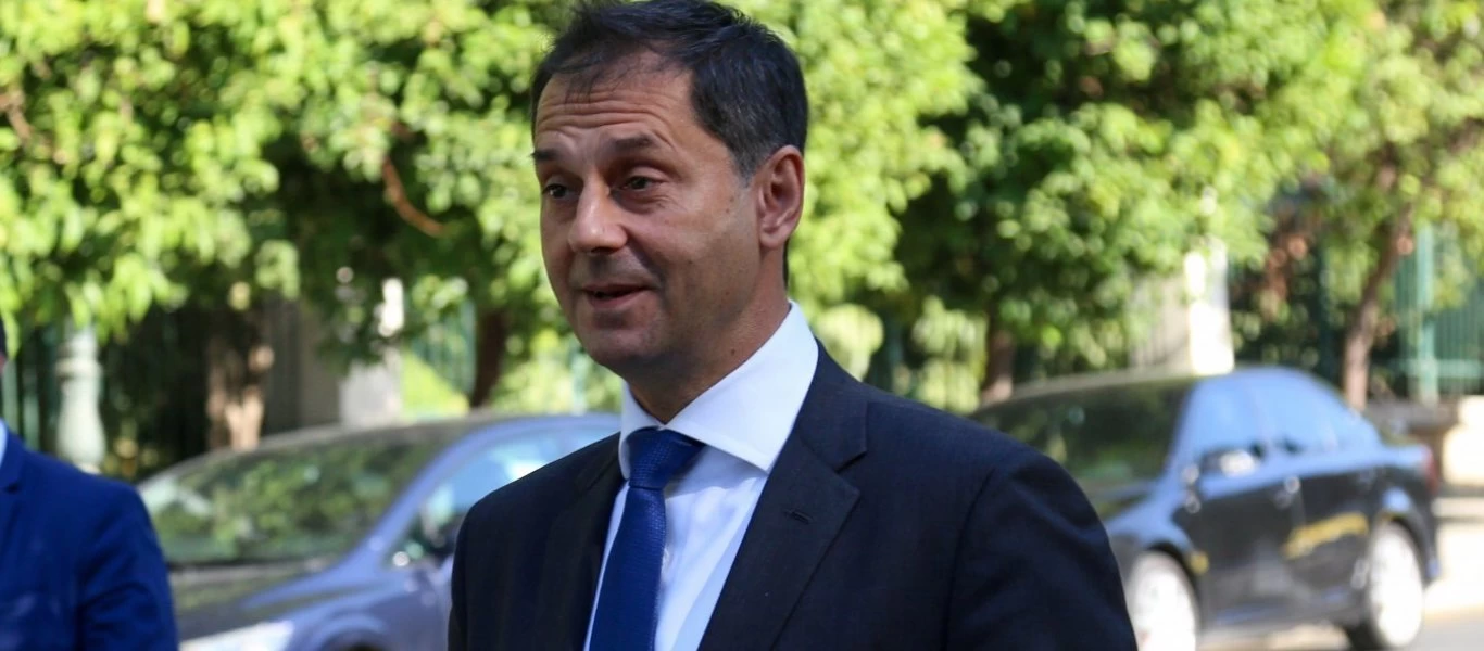 Άνοιγμα Τουρισμού - «All you want in Greece»: Από τη Σαντορίνη του Κ.Μητσοτάκη στο... Σούνιο του Χ.Θεοχάρη